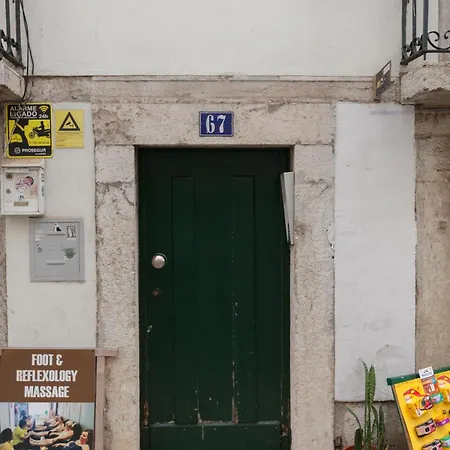 Apartment The Day Tripper At Chiado *