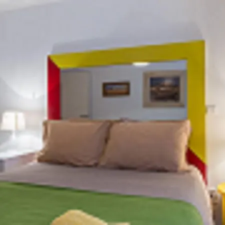 The Day Tripper At Chiado *